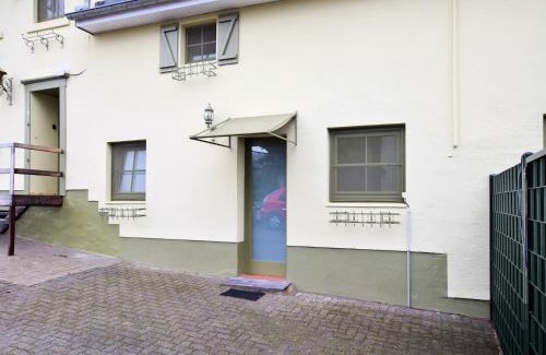 Schoenberg Maison | Holiday Home in Ardennes with Scenic Terrace, cleaning included