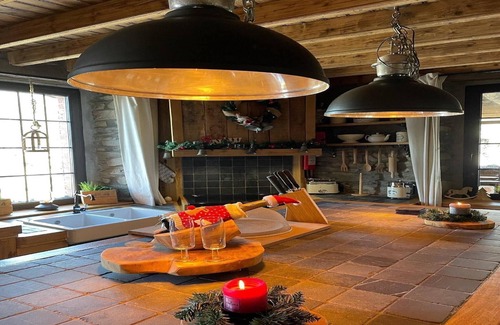Tavigny Maison | Maison de vacances א Bastogne avec bain moussant