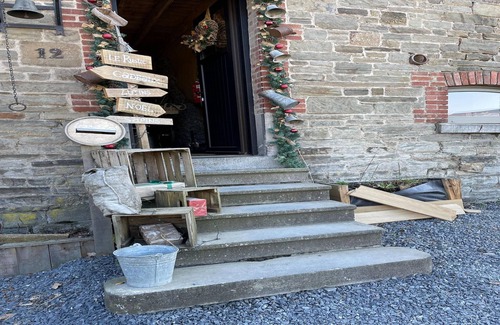 Tavigny Maison | Maison de vacances א Bastogne avec bain moussant