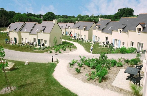 Le Tronchet Maison | Maison de vacances jumelée au cœur de la Bretagne historique