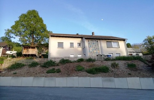 Hegensdorf Maison | Holiday home in Büren with swimming pool