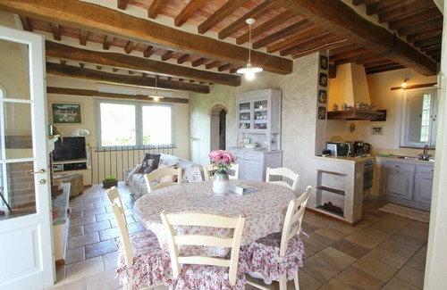 Camaiore Maison | Vacation Home à Camaiore avec 4 chambres à coucher, 7 couchages