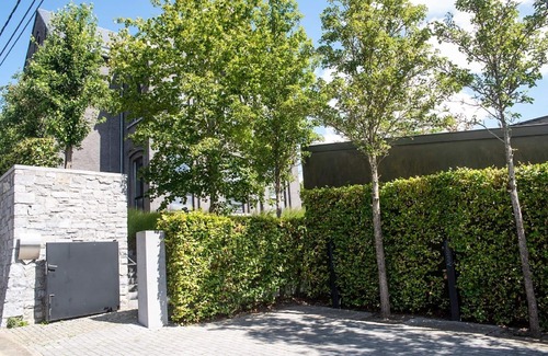 Anhee Maison | Holiday Home in Denée