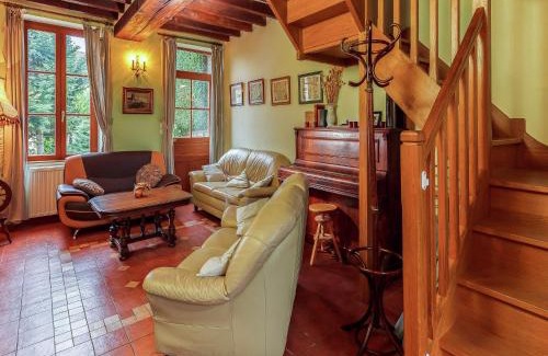 Diges Maison | Holiday Home in Diges with Garden & Cycling