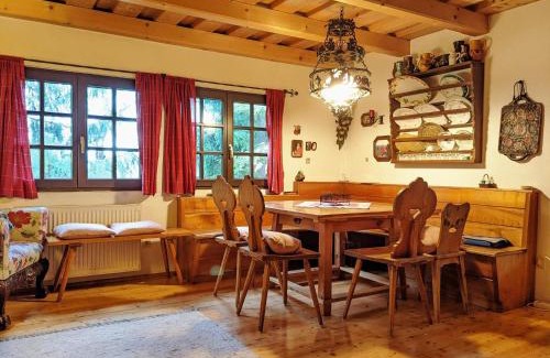 Hochegg Maison | Holiday Home in Edlitz near Ski Slopes