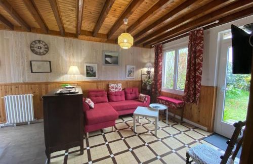 Etretat Maison | Holiday Home in Etretat near Beach & Cliffs