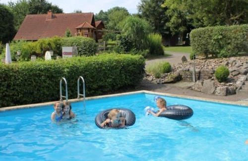 Bellersen Appartement | Holiday Home in Germany with Garden Terrace