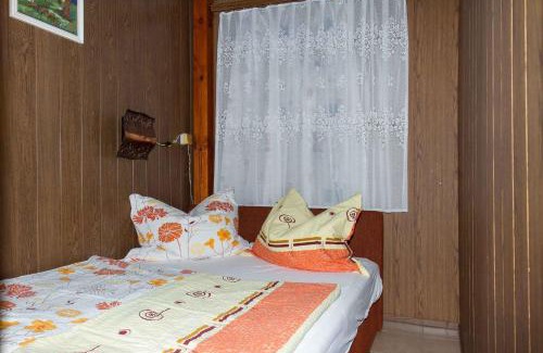 Balatonmariafurdo Maison | Holiday home in Balatonmariafürdo 19260