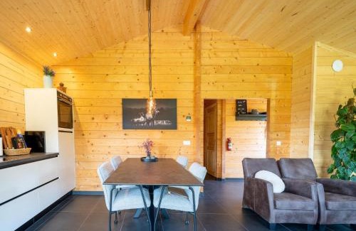 Schinnen Maison | Holiday home in Limburg with terrace