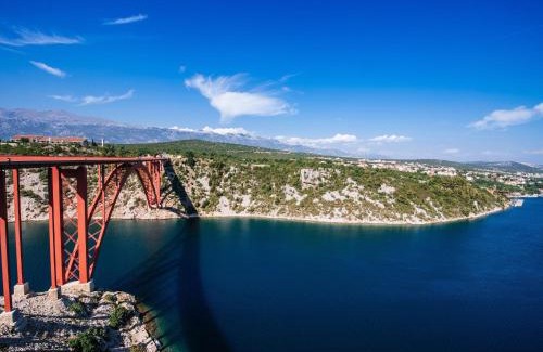Maslenica Maison | Holiday Home in Maslenica with Sea View