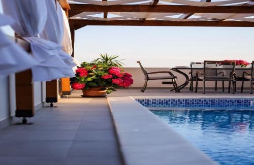 Maslenica Maison | Holiday Home in Maslenica with Sea View