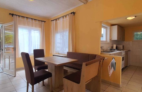 Siofok Maison | Maison de vacances dans un quartier de vacances populaire avec terrasse