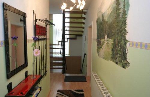 Rennweg am Katschberg Maison | Holiday Home in Rennweg near Ski Slopes