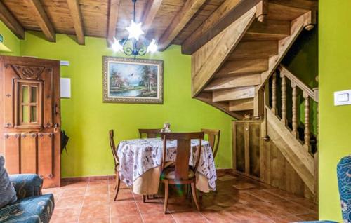 Trescares Maison | Holiday home in rural area with mountain view in Trescares