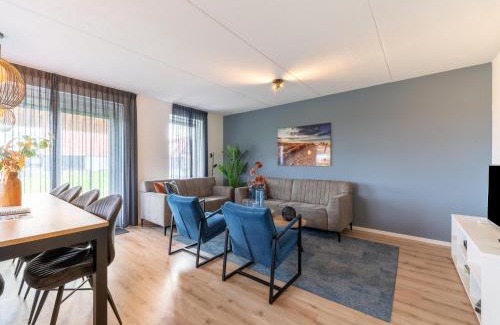 Scherpenisse Maison | Holiday Home in Scherpenisse near Nature Reserve