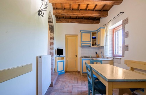 Sellano Maison | Maison de vacances paisible à Sellano avec piscine