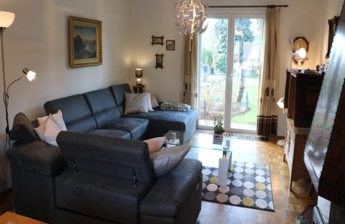 Sweikhuizen Maison | Holiday Home in Sittard with Pool