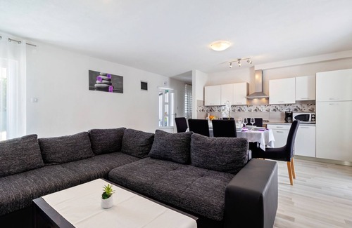 Smoljanci Maison | Maison de vacances à Smoljanci avec piscine privée