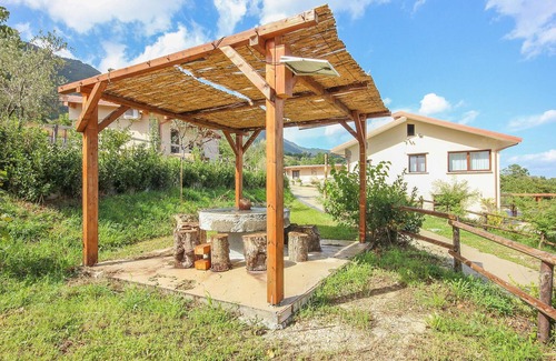 Senerchia Maison | Holiday Home in Strada Cervara