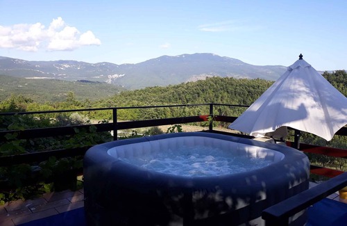 Cerovlje Maison | Holiday home in the nature with vineyard and olive groves
