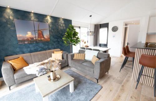 Zevenhuizen Maison | Holiday Home in Zevenhuizen with Sauna Bubble Bath
