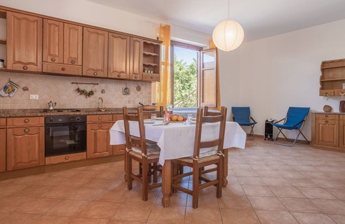 Torre Colonna-sperone Maison | Maison de vacances 'Villa Sicilia' avec vue sur les montagnes, jardin et Wi-Fi.