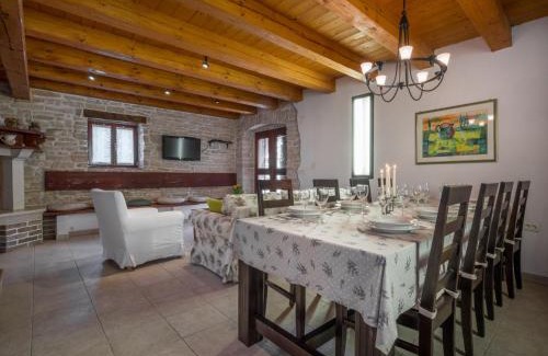 Cabrunici Maison | Holiday Home Ivanka by Interhome