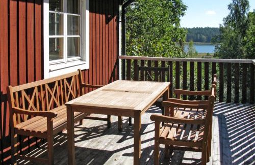 Valdemarsvik Municipality Maison | Holiday Home Järnemåla Margaretetorp by Interhome