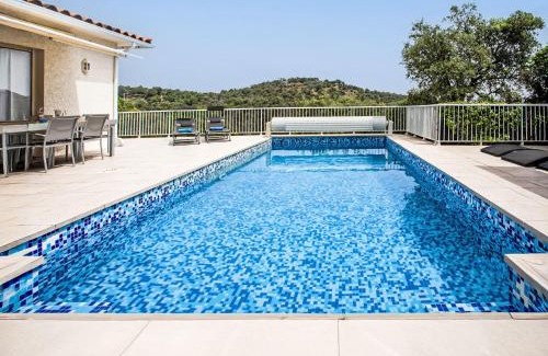Llauro Maison | Holiday Home Jardins de Camille by Interhome
