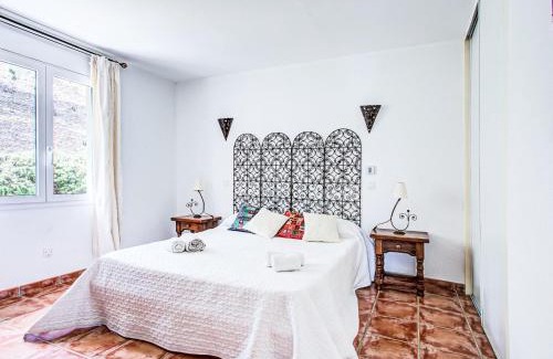 Llauro Maison | Holiday Home Jardins de Camille by Interhome