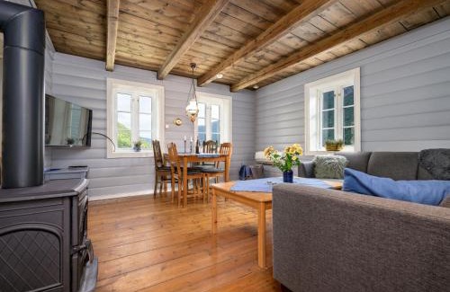 Vik Maison | Holiday Home Johans Maria stova by Interhome