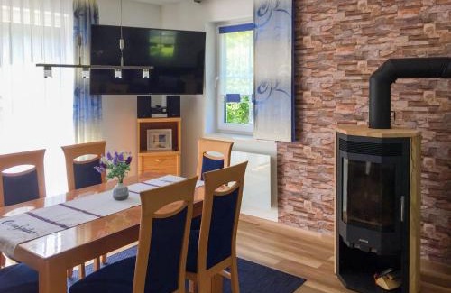 Zirkow Maison | Holiday Home Kleine Möwe by Interhome