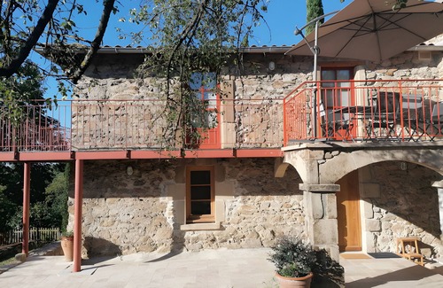 Crozes-Hermitage Maison | Holiday Home 'Les Lavoirs' with Mountain View