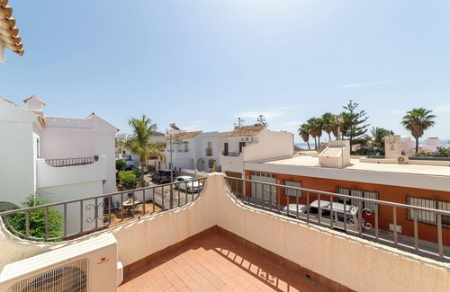 Nijar Maison | Maison de vacances 'La Buganvilla' avec terrasse privée, jardin privé et climatisation