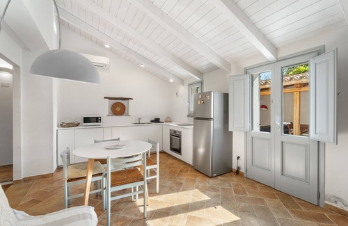 Giba Maison | Maison de vacances 'La Casetta' avec terrasse privée, Wi-Fi et climatisation