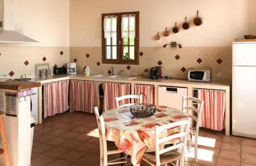 Lalandusse Maison | Holiday Home La Gaubide by Interhome