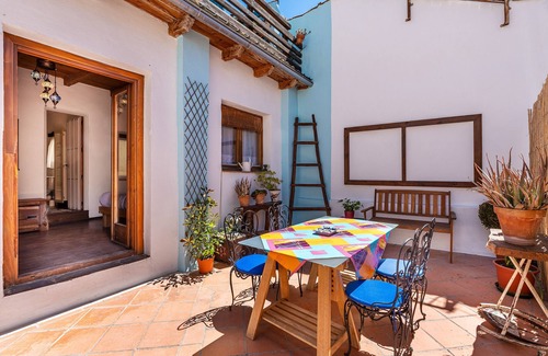 Guejar Sierra Maison | Maison de vacances 'La Lechuga Azul' avec vue sur les montagnes, terrasse privée et Wi-Fi