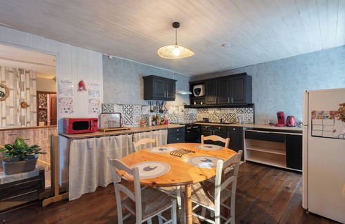Escot Maison | Maison de vacances 'La Pondique' avec vue sur les montagnes, terrasse privée et Wi-Fi