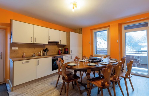 Entremont Maison | Maison de vacances 'Le Bouquetin' avec vue sur montagne, terrasse privée et balcon