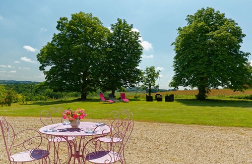 Monlezun Maison | Maison de vacances 'Le Guitou' avec terrasse privée, jardin privé et Wi-Fi