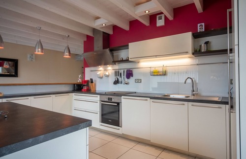 Lavergne Maison | Maison de vacances 'Lespiland 4étoiles T Et H Piscine' avec piscine privée, terrasse privée et Wi-Fi
