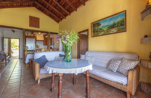 Gaucin Maison | Maison de vacances "Los Algarrobos Gaucin" avec vue montagne, piscine, balcon et terrasse