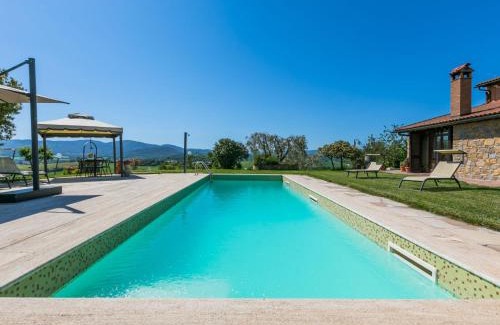 Lano Maison | Holiday Home Metallo by Interhome