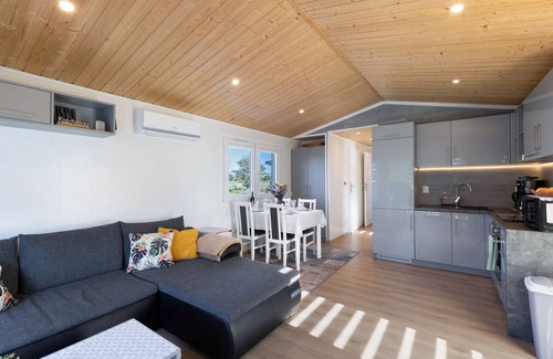 Seeland Maison | Maison de vacances 'Madera Concordiasee' avec vue sur le lac, Wi-Fi et climatisation