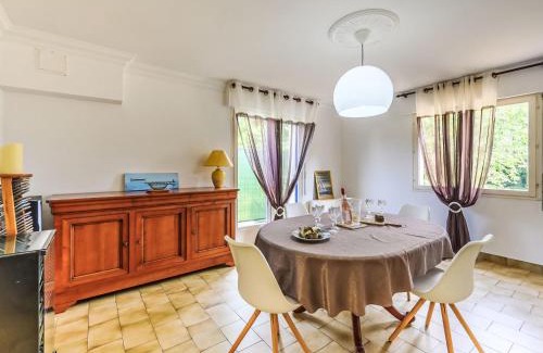 Plumergat Maison | Holiday Home Maison De Bréarec by Interhome