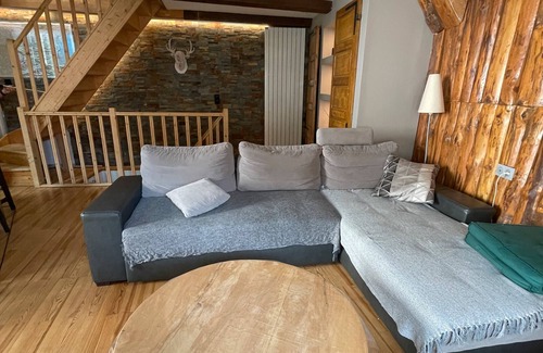 Orgeix Maison | Holiday Home 'Maison De Village' with Private Terrace