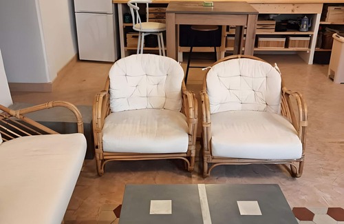 Mirepeisset Maison | Holiday Home 'Maison Ocre' with Wi-Fi