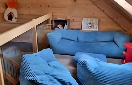Saint-Avre Maison | Holiday Home 'Maison De Charme À Saint-Avre' with Mountain View, Private Terrace and Wi-Fi