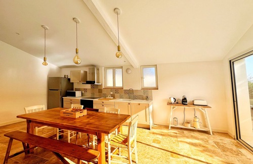 Sainte-Foy Maison | Maison de vacances proche Sables D'Olonne 8p' avec terrasse privée, Wi-Fi et climatisation