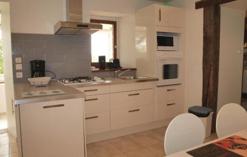 Mantallot Maison | Holiday Home Mantallot With Fireplace I
